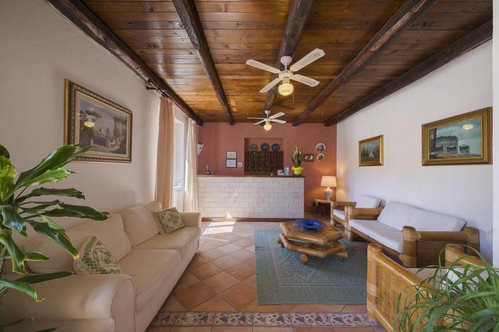Hotel Frassetto Санта-Тереза-Галлура Экстерьер фото